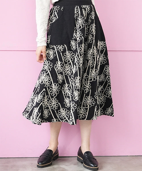 ウエストゴムフラワー刺繍フレアスカート 06-3108