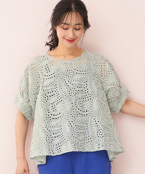 シアー総レース刺繍プルオーバーブラウス 52-0086
